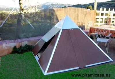 Piramascota exterior para perros